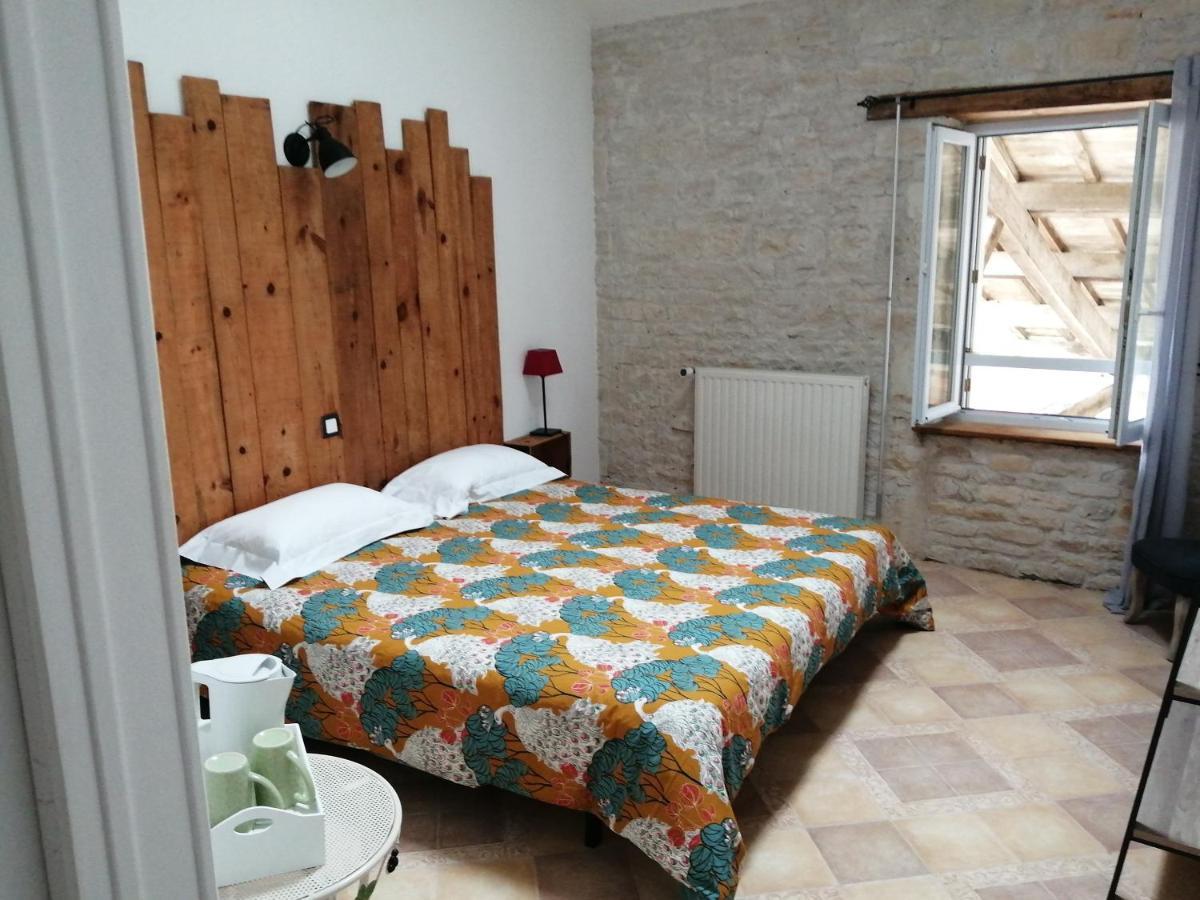 Le Logis De La Venise Verte Saint-Hilaire-la-Palud Buitenkant foto